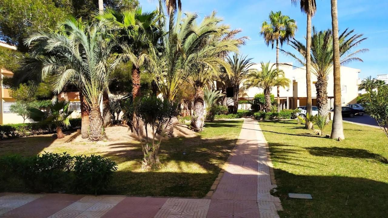 Atractivo Apartamento En La Playa Con Parking Roquetas de Mar Buitenkant foto