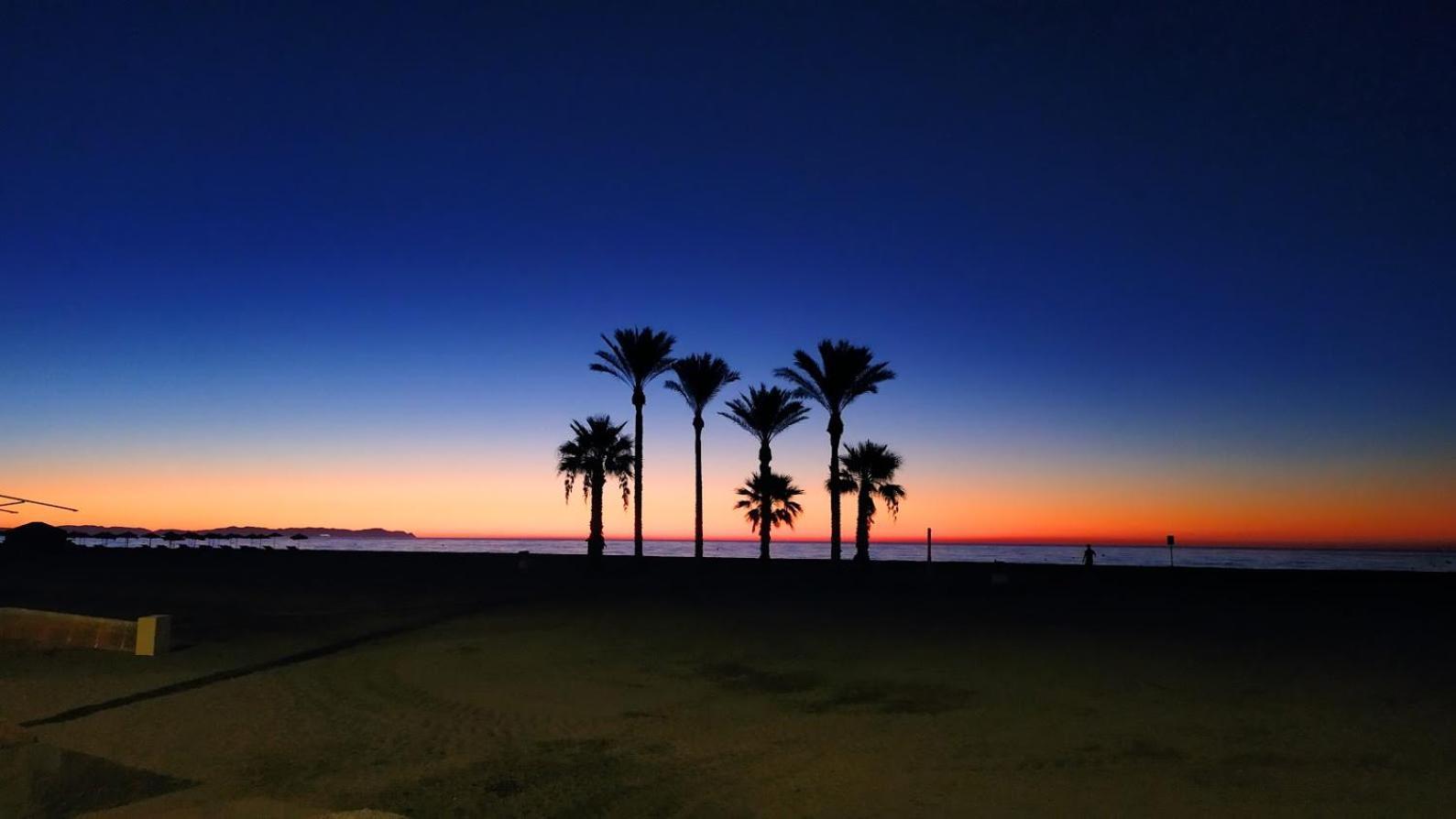 Atractivo Apartamento En La Playa Con Parking Roquetas de Mar Buitenkant foto